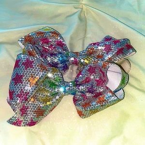 A bow it is not a Jojo Siwa a Bow to be clear